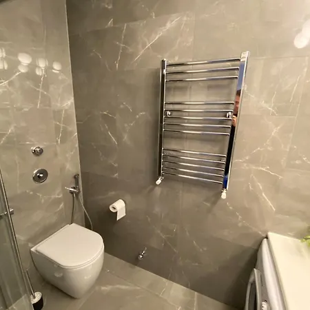 Hostmate - - Sammartini - شقة