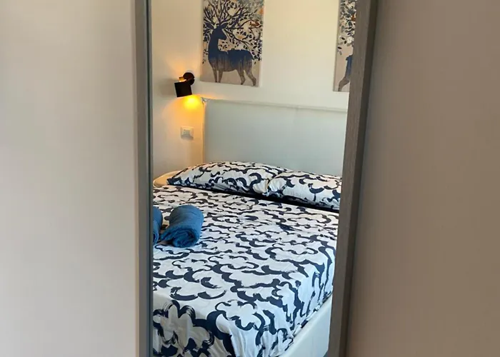 Apartament Hostmate - - Sammartini - Mediolan