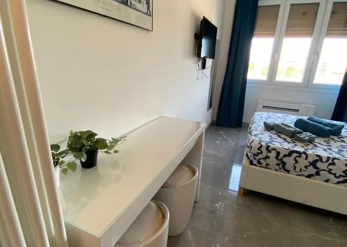 Apartament Hostmate - - Sammartini - *