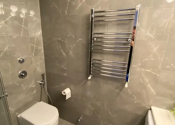 Hostmate - - Sammartini - Apartament